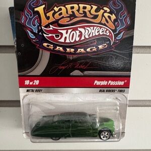 Hot Wheels Larry's Garage Purple Passion Car